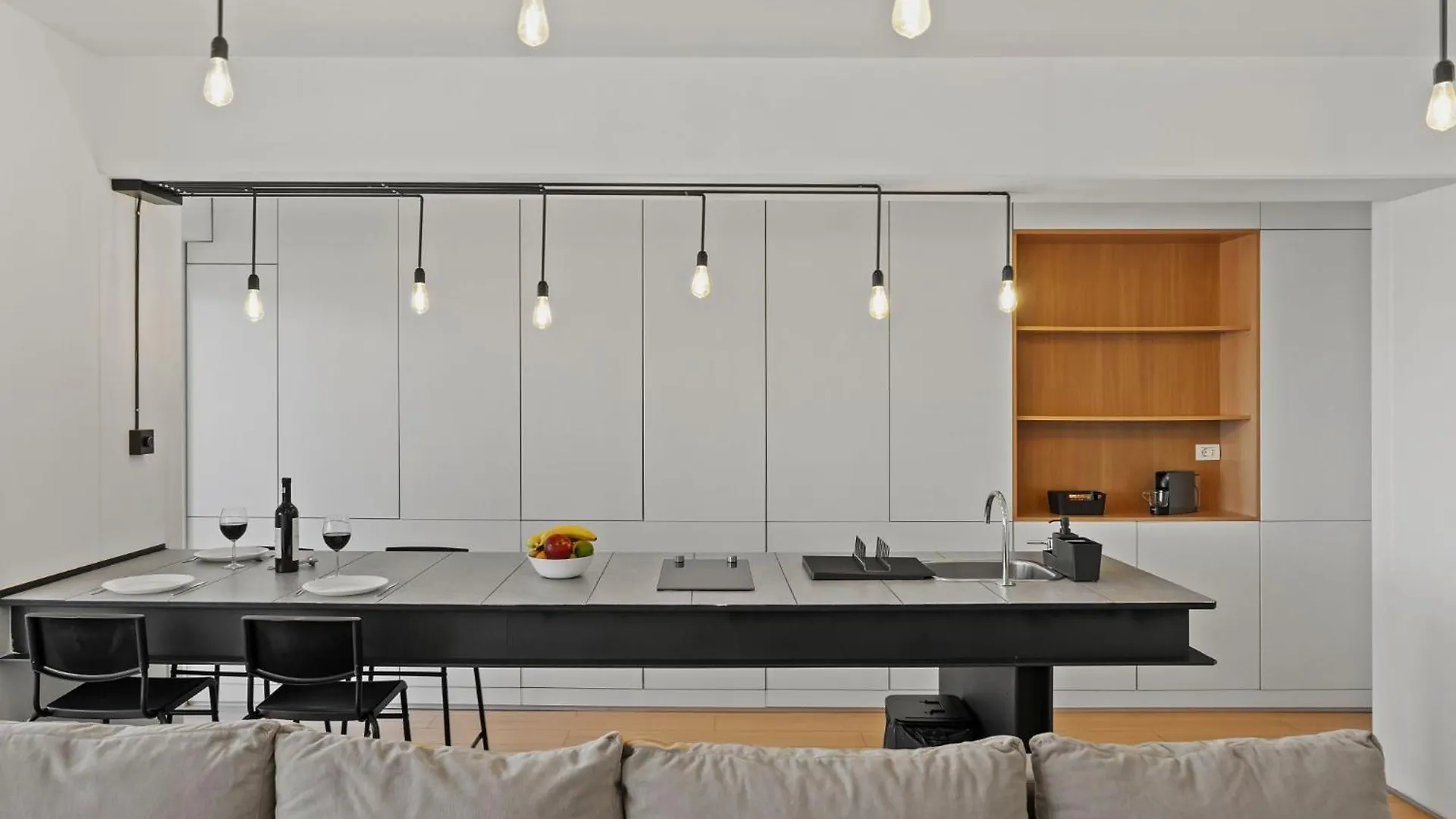 Rh Apartment - Opposite Bucharest Mall, Metro, Balcony - Rh Living